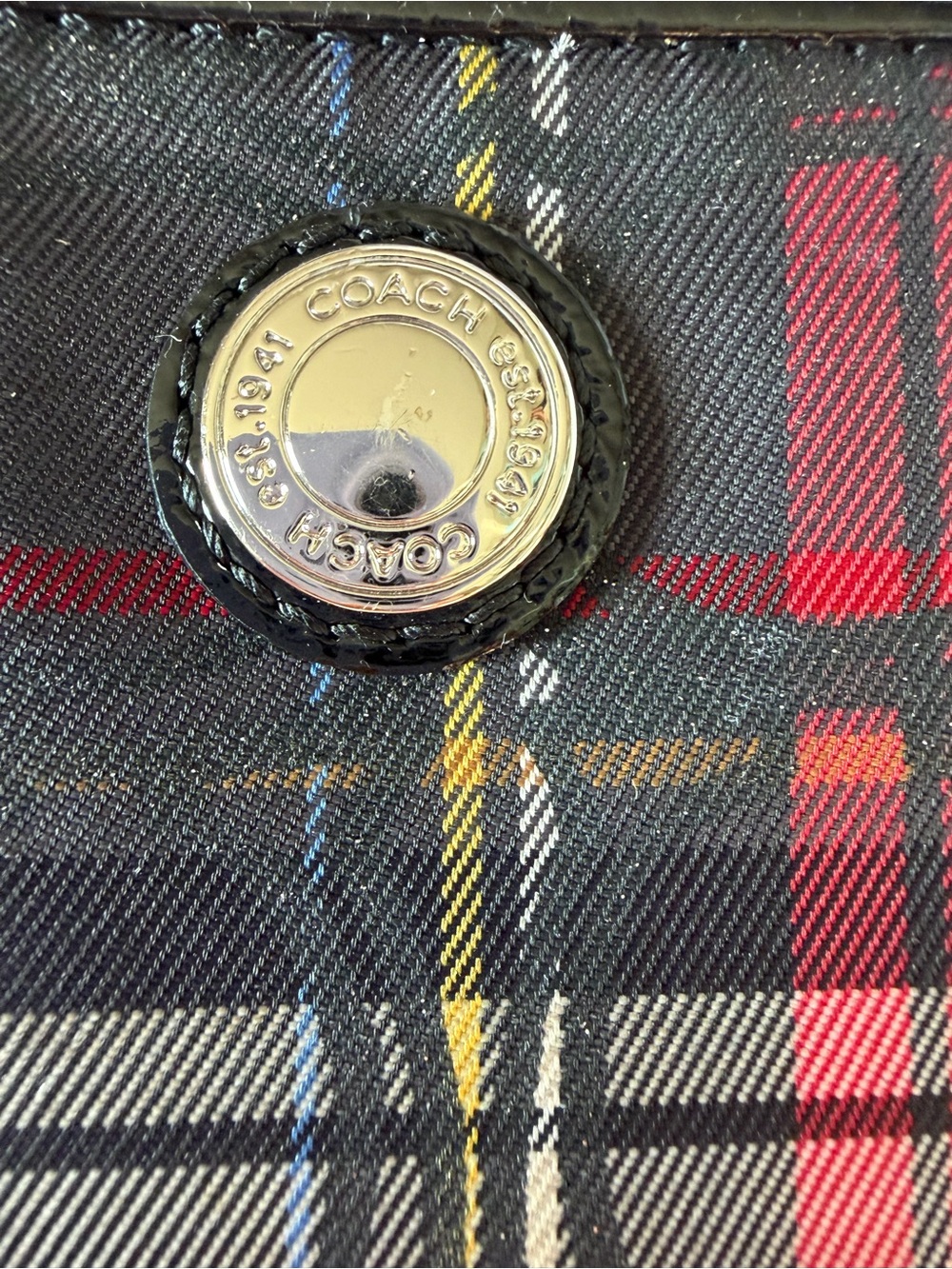 Coach Poppy Tartan Wristlet Zip - Picture 4 of 7